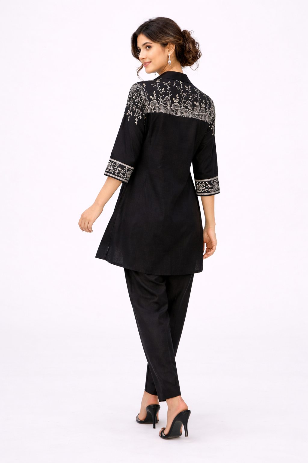 Elegant Black Kurta Set with Gold Floral Embroidery