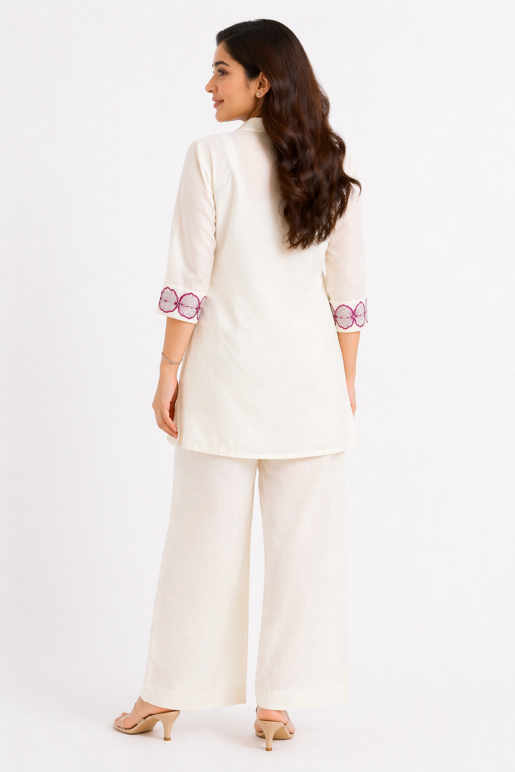 Elegant Cream with floral embroidery Kurta Set with Pants