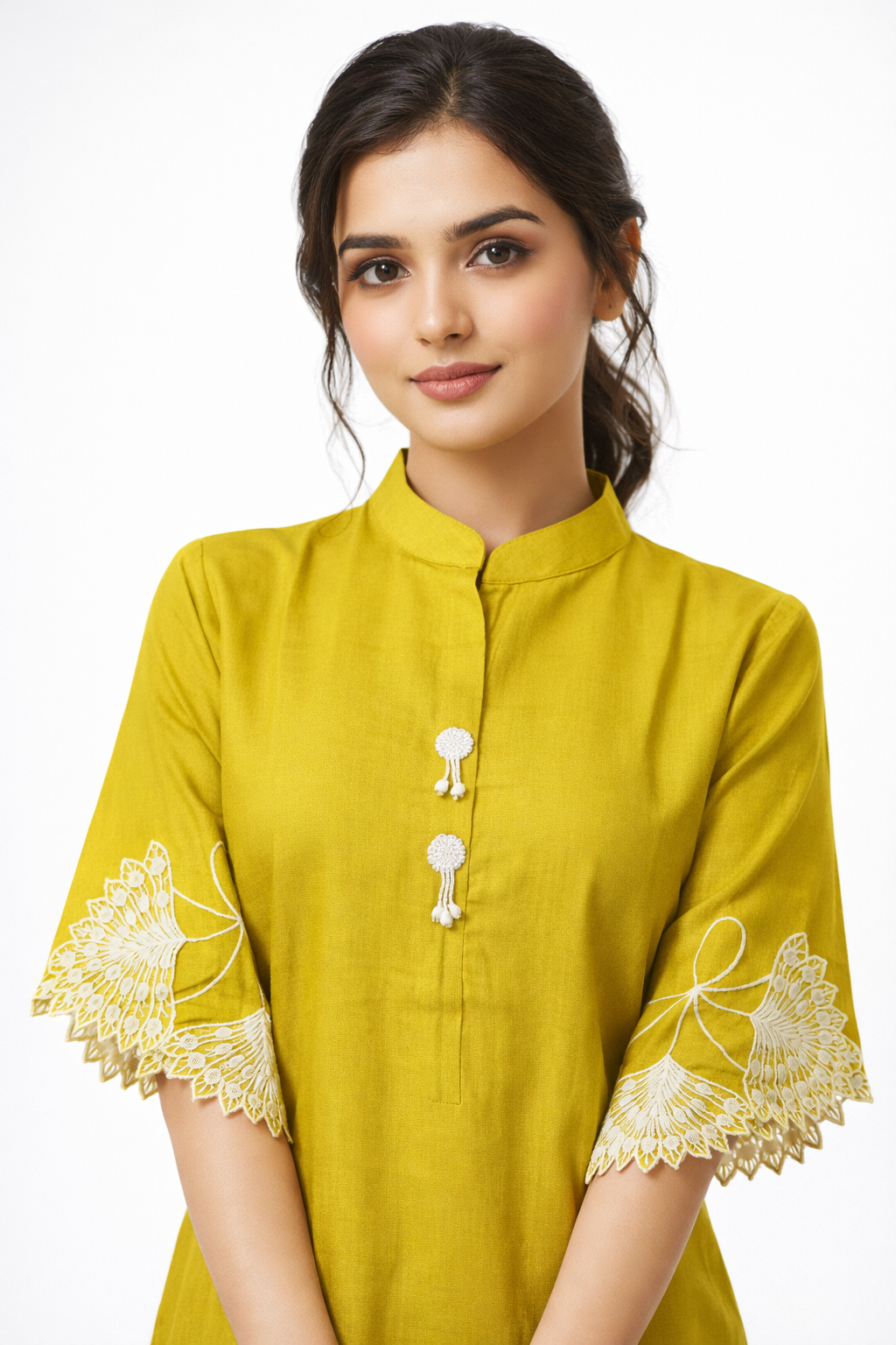 Two-piece co-ord set featuring with delicate scalloped cutwork embroidery