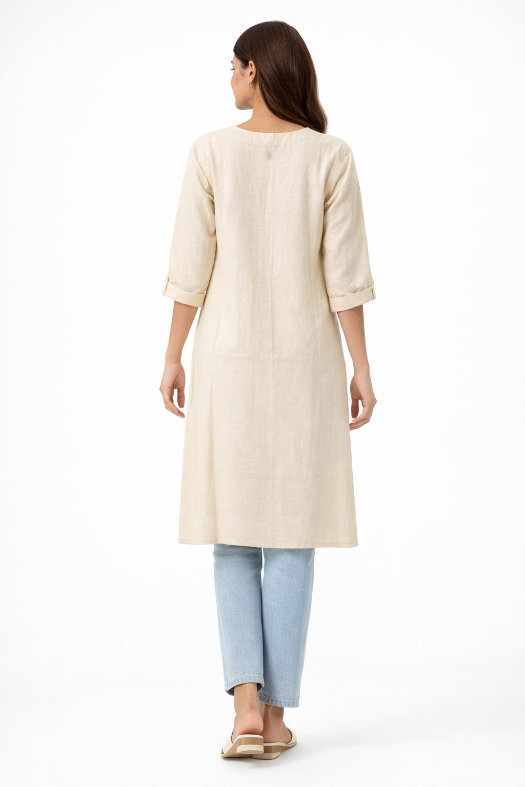 Kurta featuring  with a relaxed silhouette and finished with contrasting placement embroidery.