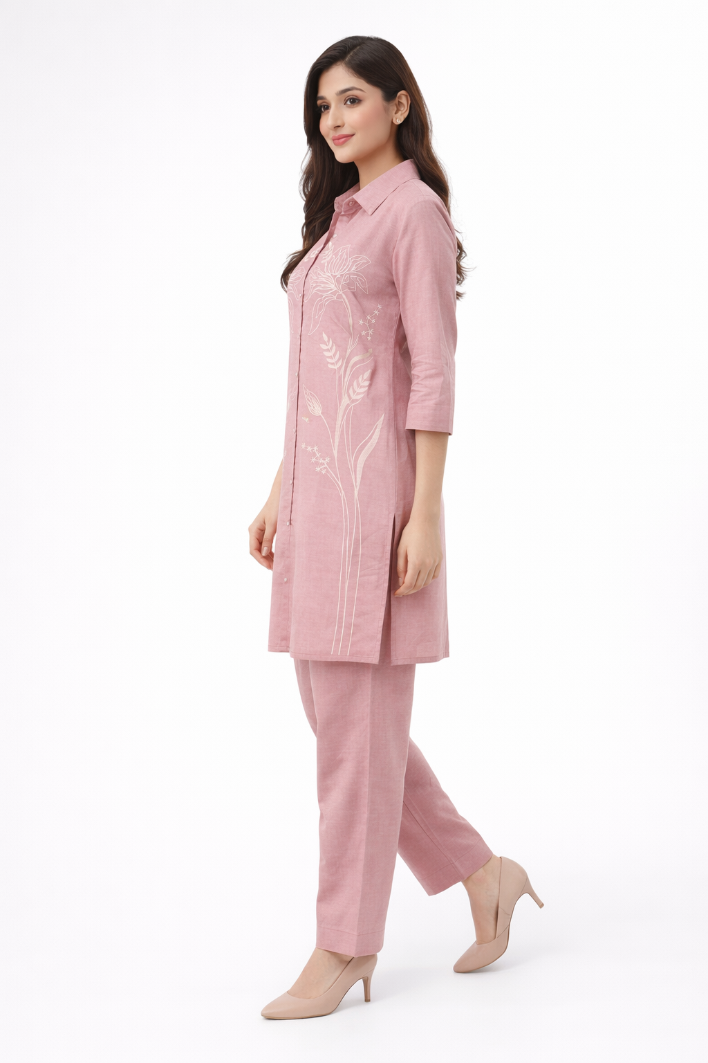 Elegant Pink Embroidered Kurta Set